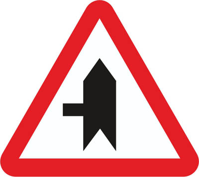 P-1b Intersection with priority over road to the left