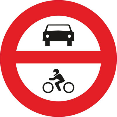 R-102 No entry for motor vehicles