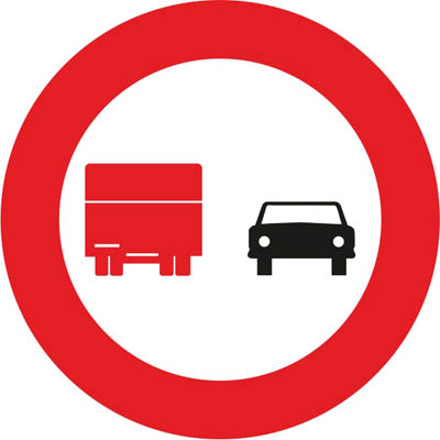 R-306 Overtaking prohibited for lorries